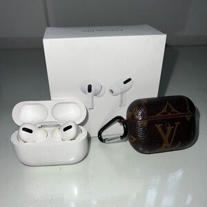 AirPods Pro 1st Generation & case